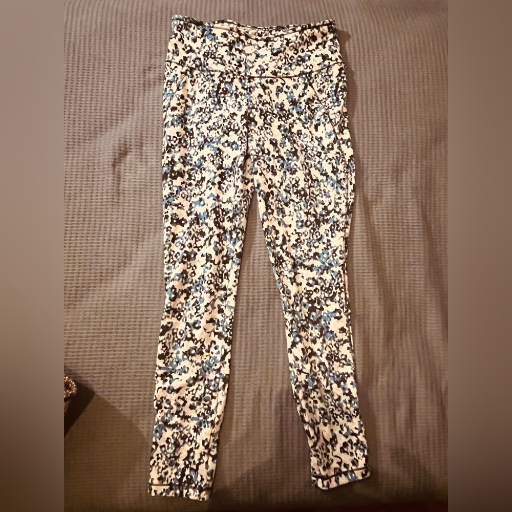 T by TALBOTS leggings for women size: P.  2 pieces capri and regular - Picture 5 of 7
